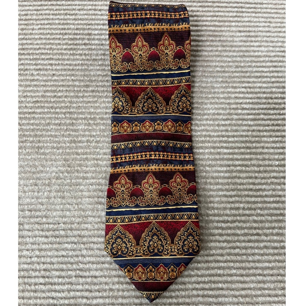 Roundtree & Yorke Mens Silk Tie Burgundy Navy Gold Ornate Medallion Hand Sewn